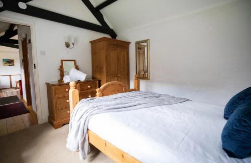 Wainhouse Corner House | Treworgie Barton - Braddon