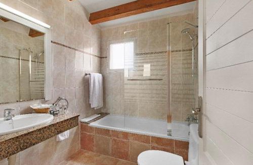 Platges de Fornells Apartment | TRH Tirant Playa