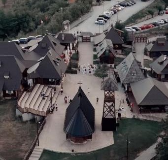 Mokra Gora Apartment | Tri bagrema KM