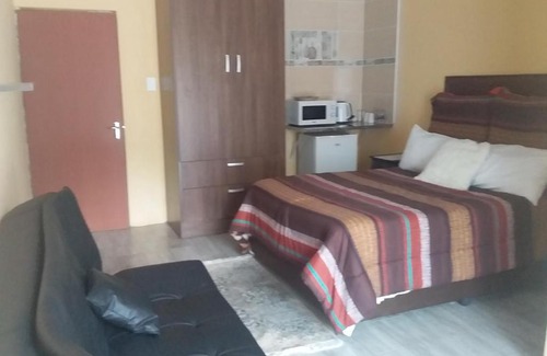 Welkom House | Trianca guest house