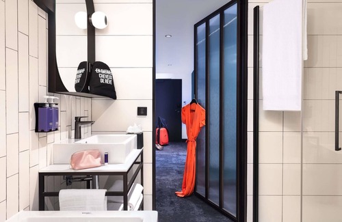 Gambetta Hotel | Tribe Paris La Defense Esplanade