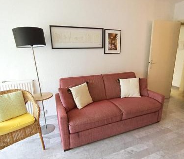 Juan-les-Pins Apartment | Tribuperez à Juan-Antibes