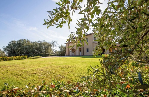 Fucecchio Villa | Tricolle Nuova - Five Bedroom Villa, Sleeps 10