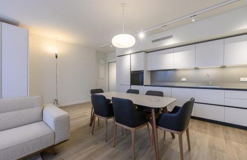 Treviglio Apartment | Trilocale Monnalisa Treviglio Milano Upper Stay