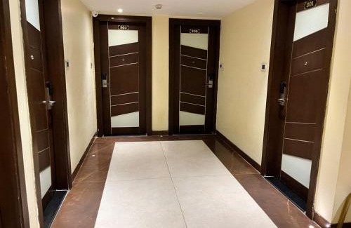 Kakarmatha Hotel | Trimrooms Triumph Banaras Railway Station