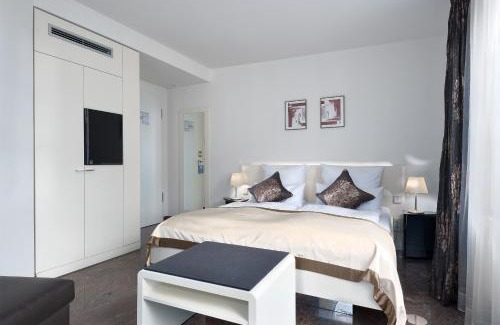Schriesheim Hotel | TRIP INN Kaiser Hotel & Restaurant Heidelberg-Schriesheim