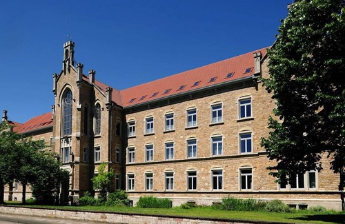 Rastatt Apartment | Triple room with shared bathroom