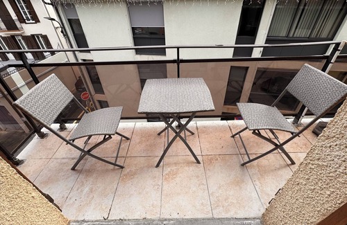 Ax-les-Thermes Apartment | Triplex Type Loft, fully renovated, elevator, 6 people, 2 bathrooms, Ideal for families