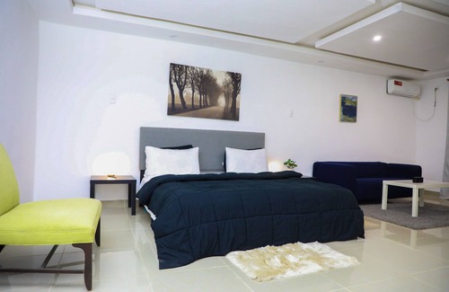 Margibi County Hotel | Tris Estates Suites nOne bedroom apartment