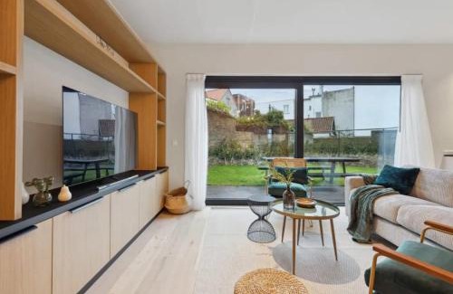 Knokke Apartment | Triton luxe gelijkvloers appartement met tuin en gratis garage