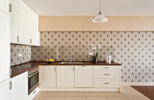 Ochota Apartment | Triton Park Apartments