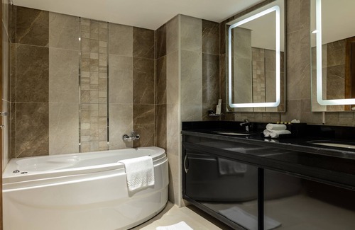 Marsa Matruh Hotel | Triumph White Sands