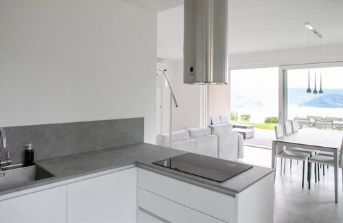 Solto Collina Apartment | Trivia Resort. .
