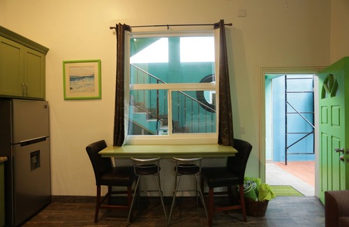 Ensenada Apartment | Trojan House Green Suite
