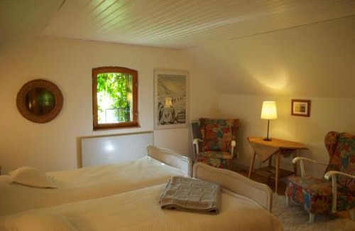 Veberod Bed & Breakfast | Trolleberg Bed & Breakfast