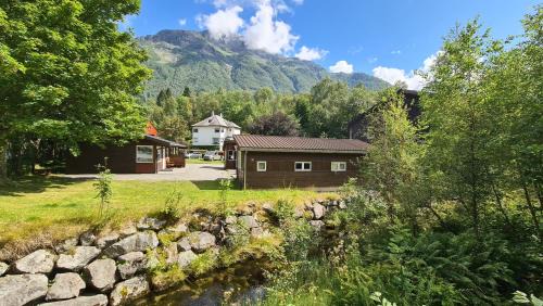 Odda Resort | Trolltunga Camping