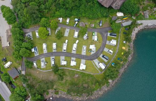 Odda Resort | Trolltunga Camping