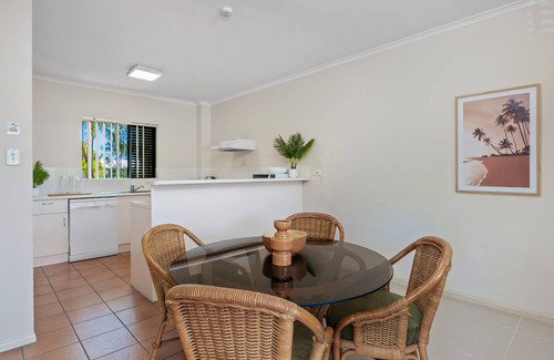 Cairns North Apartment | Tropic Towers: Cairns City Family Apartment