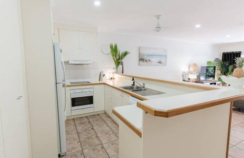 Palm Cove Villa | Tropical 2 BR, 2 Bath Villa with private pool