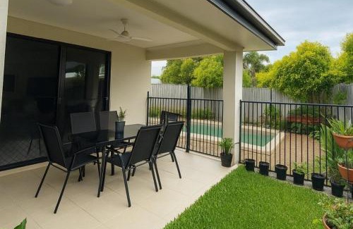 Kelso House | Tropical 4 Bedroom, 2 Bathroom, Pool Home