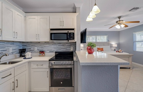 Siesta Key Apartment | Tropical Beach Resorts