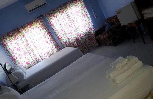 Montego Bay Hotel | Tropical Court Resort Near Montego Bay Airport