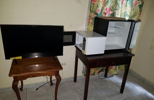 Montego Bay Hotel | Tropical Court Resort Near Montego Bay Airport