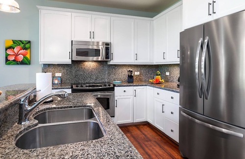 Kamuela House | 🏖️Tropical Escape w/Lanai, BBQ & Resort Amenities