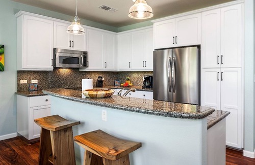 Kamuela House | 🏖️Tropical Escape w/Lanai, BBQ & Resort Amenities