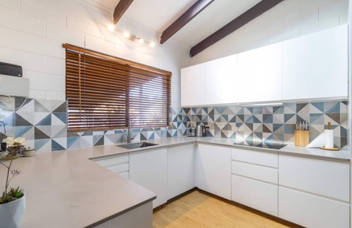 Parap House | Tropical Garden Villa | 5 mins from City Centre