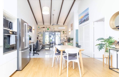 Parap House | Tropical Garden Villa | 5 mins from City Centre