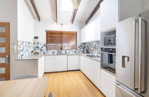 Parap House | Tropical Garden Villa | 5 mins from City Centre