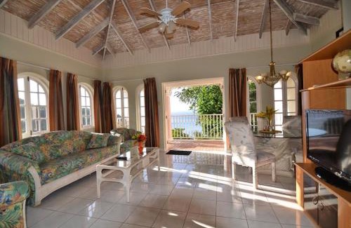 Port Antonio Resort | Tropical Lagoon Resort