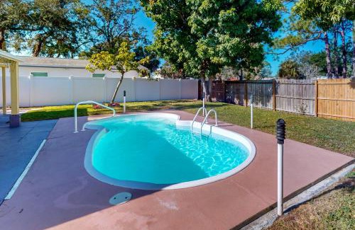 Pinellas Park House | Tropical Mango