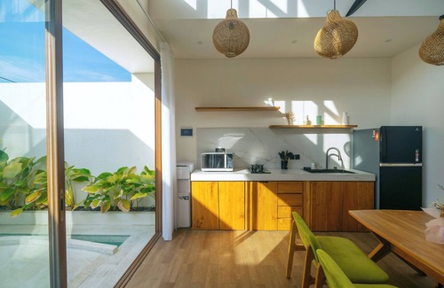 Padangsambian Klod Villa | Tropical Minimal-Lux Villa 2BR, 10mnt to Batu Belig Beach