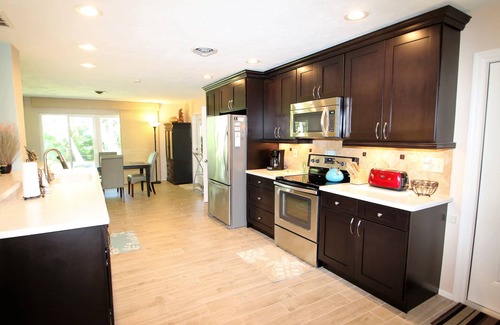 Englewood House | Tropical Paradise! 100 Steps From Your Private Gulf Beach!