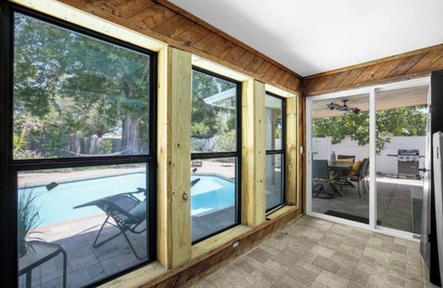 Bearss Plaza House | Tropical Paradise Dream Home