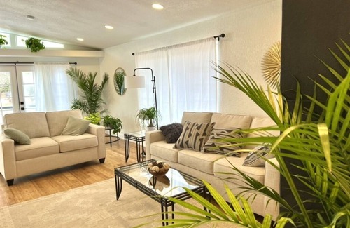 Longmont House | Tropical Pool House