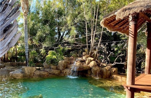 Orange Villa | Tropical Pool Resort Slide Bamboo Palapa Disney Mini-Golf Ping Pong