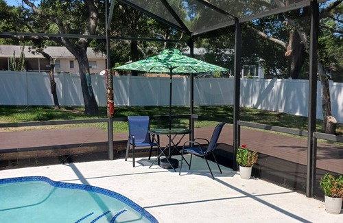 Altamonte Springs House | Tropical Pool & Spa Home, 3/2, Near Disney, Universal, Sea World, Beaches