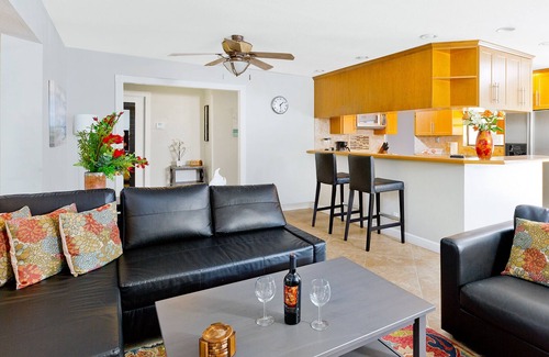 Boynton Beach House | Tropical Spacious 5Bdr Home Near The Beach