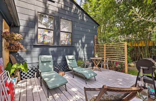 Lighthouse Park Apartment | Tropical St Augustine Studio Near Town and Beach!