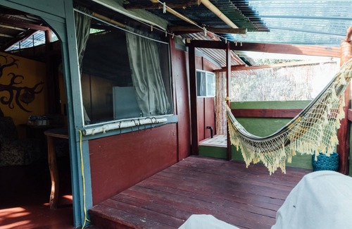 Kehena Cottage | Tropical Tree Guest Cottage near Pahoa, Hawaii