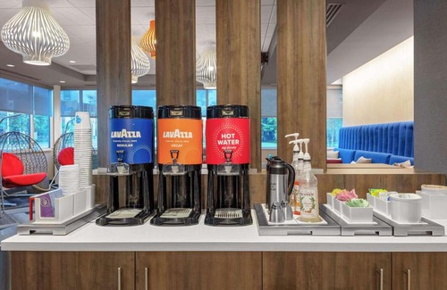 Hough Hotel | Tru By Hilton Cleveland Midtown