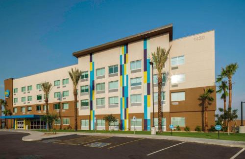 Goodyear Hotel | Tru By Hilton Goodyear Phoenix West, Az