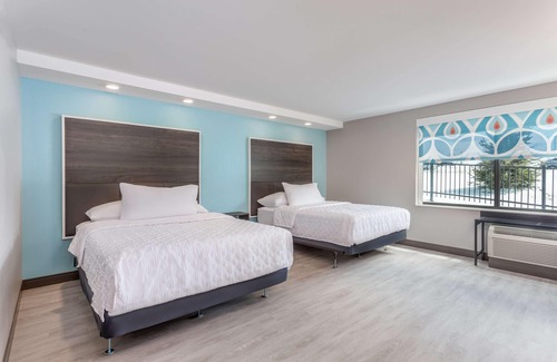 Madison Hotel | Tru by Hilton Madison West, WI