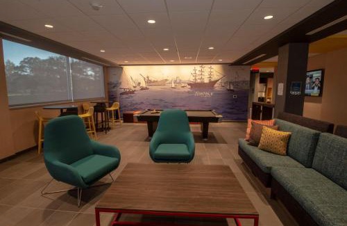 Northwest Hotel | Tru By Hilton Norfolk Airport, Va