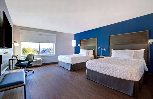Roanoke Hotel | Tru by Hilton Northlake Fort Worth, TX