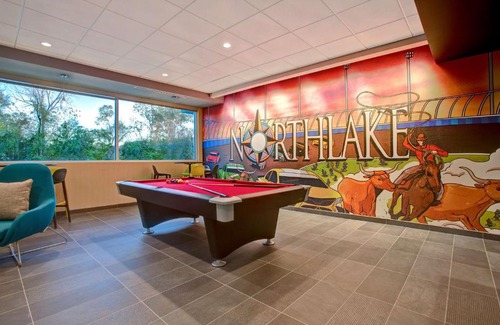 Roanoke Hotel | Tru By Hilton Northlake Fort Worth, Tx