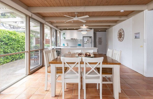 Blueys Beach House | True Blue - Pacific Palms Holidays